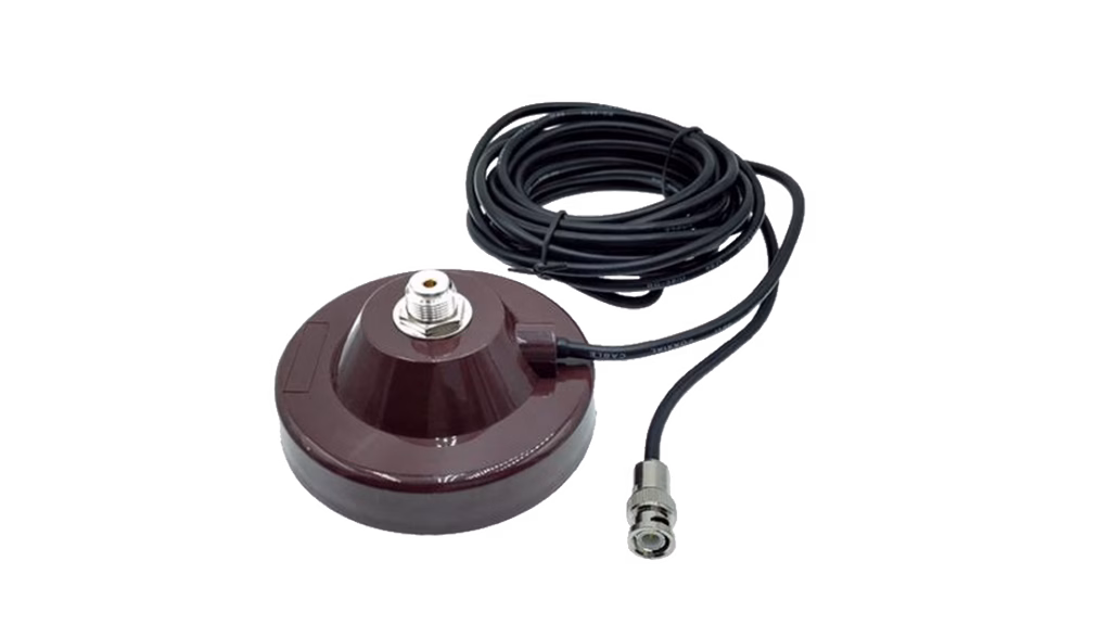 هايتيرا M110 قاعدة هوائي مغناطيسية للمركبات 3 Hytera M110 Magnetic Antenna Mount with 3 m Cable