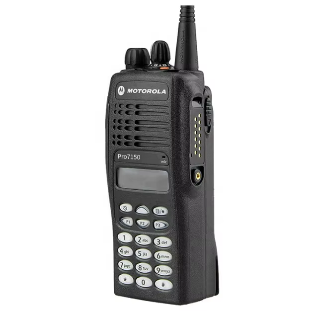 Motorola PRO7150 Analog Two-Way Radio, 128 Channels 1 Motorola PRO7150 Analog Two-Way Radio, 128 Channels