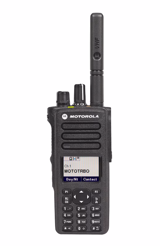 Motorola DP4800e DMR Portable Radio (Full Keypad) 2 لاسلكي موتورولا DP4800e الرقمي بلوحة مفاتيح كاملة وشاشة ملونة